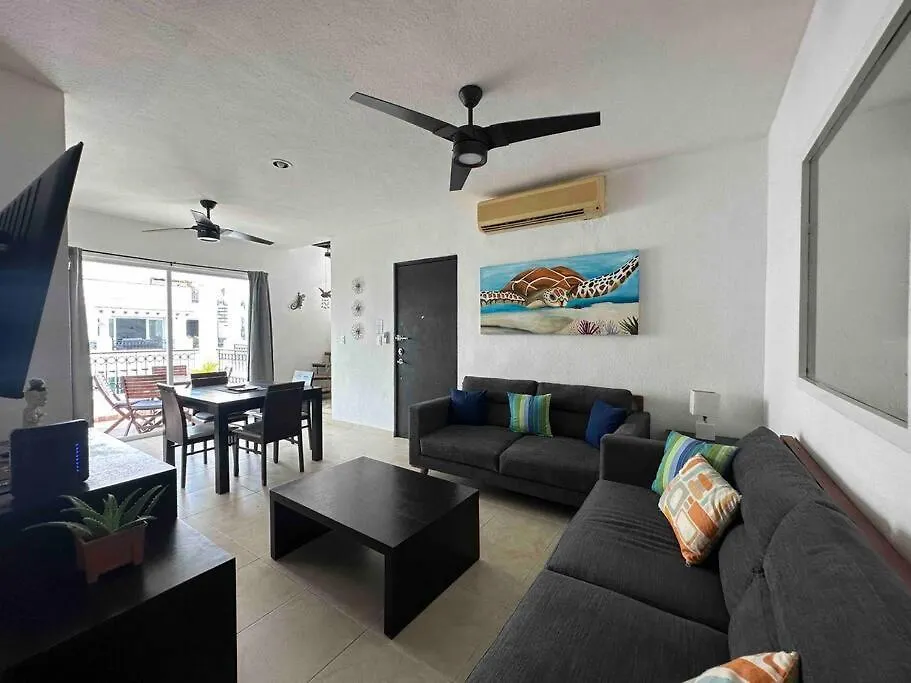 G302 - Perfectly Located Penthouse With Heated Pool! Apartment Playa del Carmen