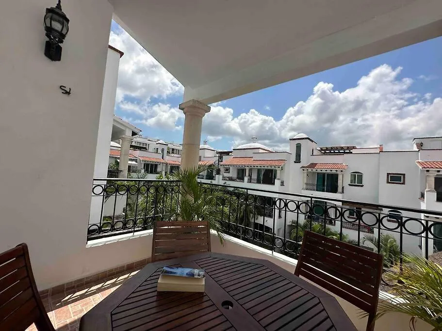 G302 - Perfectly Located Penthouse With Heated Pool! Apartment Playa del Carmen Mexico